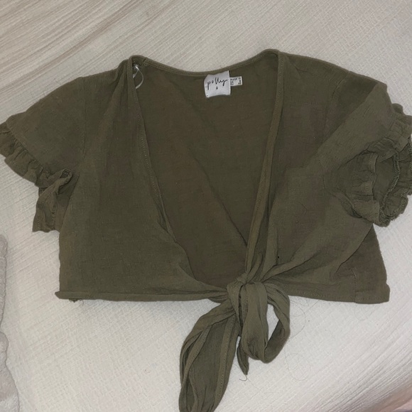 Princess Polly Tops - Princess polly green tie top